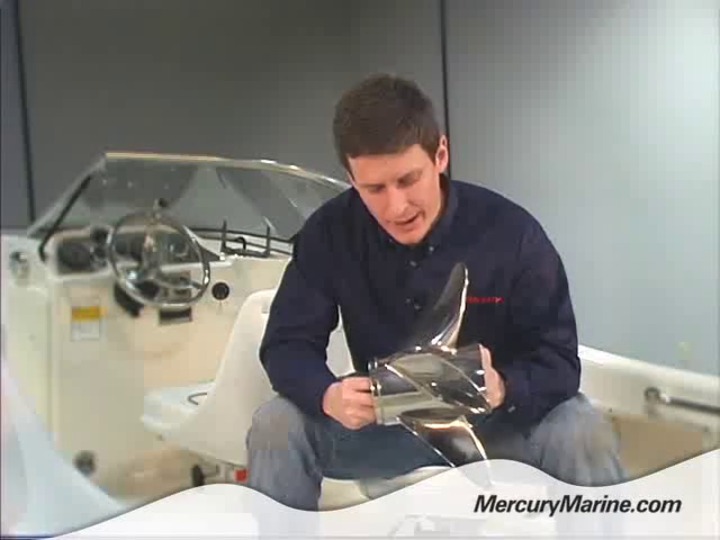 Hélice Marine 4 Pales Newport Marine 28 Pas - Pour Mercruiser Bravo 1 Satin - Made In USA